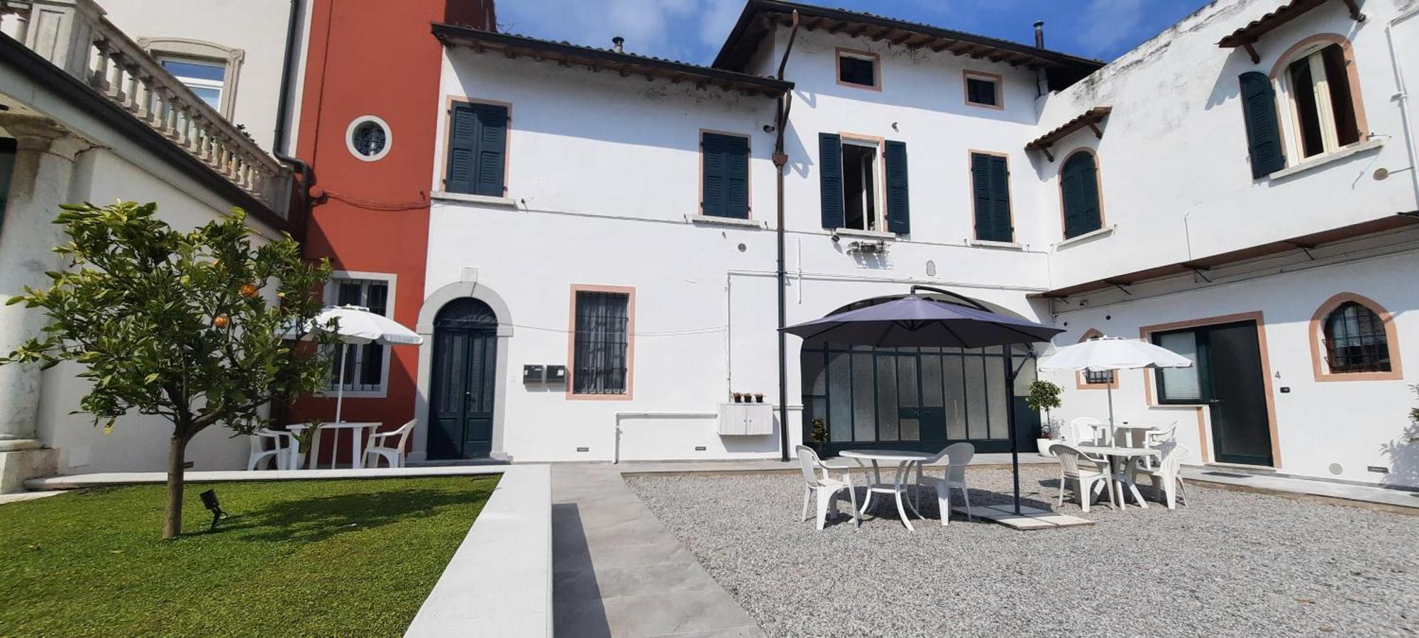 Country Esmera Desenzano del Garda Exteriér fotografie